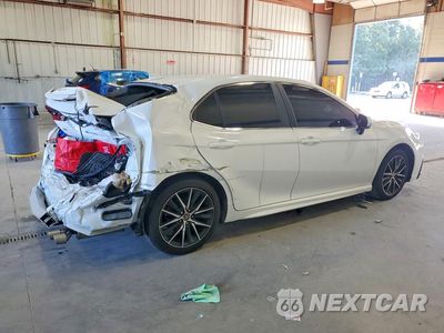 Trzecie zdjęcie samochodu z tyłu: 2023 TOYOTA CAMRY SE VIN:4T1G11AK2PU820385 - miniatura