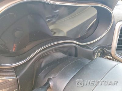 Zdjęcie 9 z 14 samochodu: 2016 JEEP GRAND CHEROKEE OVERLAND VIN:1C4RJFCG2GC377695 - miniatura