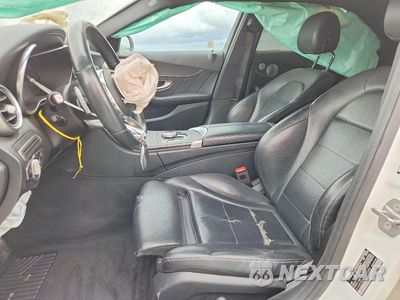 Zdjęcie 7 z 13 samochodu: 2020 MERCEDES-BENZ C 300 VIN:W1KWF8DBXLR598882 - miniatura