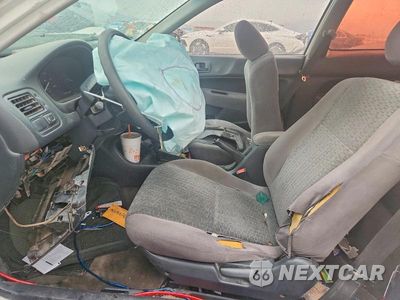 Zdjęcie 7 z 12 samochodu: 2000 HONDA CIVIC DX VIN:2HGEJ6442YH104680 - miniatura