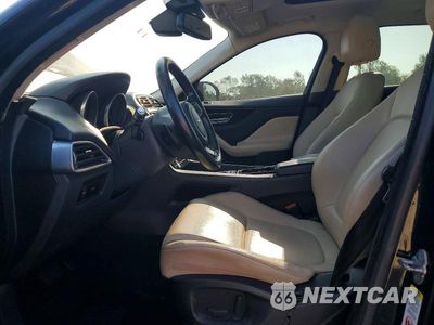 Zdjęcie 7 z 14 samochodu: 2017 JAGUAR F-PACE PREMIUM VIN:SADCJ2BV3HA047452 - miniatura