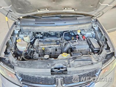 Zdjęcie 12 z 13 samochodu: 2018 DODGE JOURNEY SE VIN:3C4PDCAB3JT443946 - miniatura