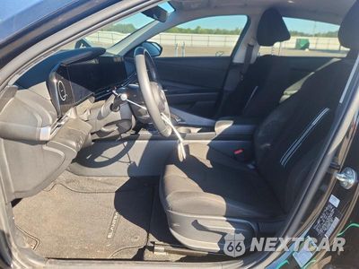 Zdjęcie 7 z 12 samochodu: 2024 HYUNDAI ELANTRA SEL VIN:KMHLS4DG0RU756631 - miniatura