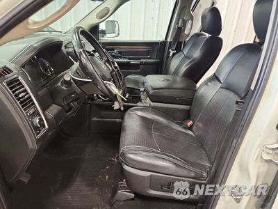 Zdjęcie 7 z 13 samochodu: 2018 RAM 1500 LARAMIE VIN:1C6RR7VT0JS209583 - miniatura