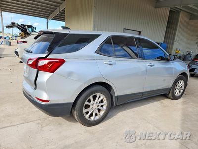 Trzecie zdjęcie samochodu z tyłu: 2018 CHEVROLET EQUINOX LS VIN:2GNAXHEVXJ6291562 - miniatura