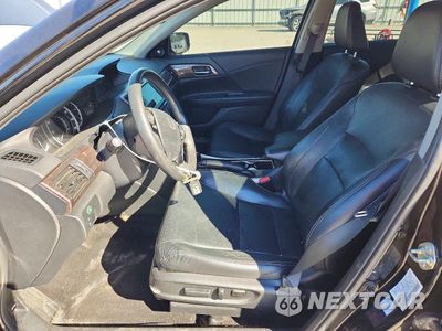 Zdjęcie 7 z 12 samochodu: 2016 HONDA ACCORD EXL VIN:1HGCR2F99GA167578 - miniatura