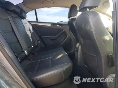 Zdjęcie 10 z 13 samochodu: 2014 VOLKSWAGEN JETTA SE VIN:3VWD17AJ2EM289561 - miniatura