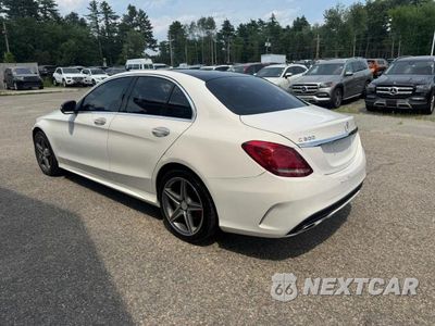 Trzecie zdjęcie samochodu z tyłu: 2015 MERCEDES-BENZ C 300 4MATIC VIN:55SWF4KB9FU000313 - miniatura