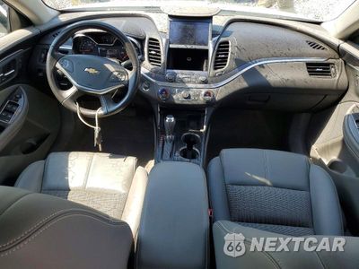 Zdjęcie 8 z 12 samochodu: 2018 CHEVROLET IMPALA LT VIN:2G1105SA0J9157633 - miniatura