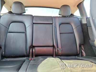 Zdjęcie 10 z 13 samochodu: 2025 TESLA MODEL Y VIN:7SAYGDEE4SF287442 - miniatura