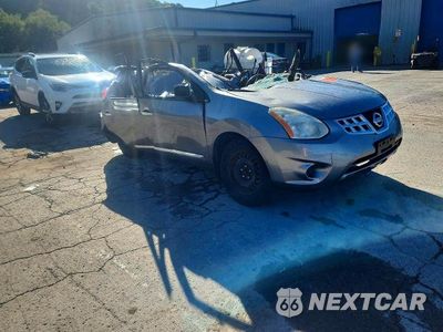 Czwarte zdjęcie samochodu z boku: 2013 NISSAN ROGUE S VIN:JN8AS5MV7DW658861 - miniatura