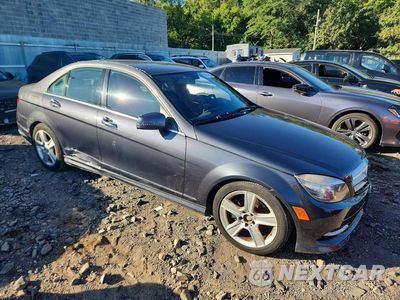 Czwarte zdjęcie samochodu z boku: 2011 MERCEDES-BENZ C 300 4MATIC VIN:WDDGF8BB1BR149225 - miniatura