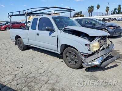 Czwarte zdjęcie samochodu z boku: 1998 TOYOTA TACOMA BASE VIN:4TAVL52N6WZ168194 - miniatura