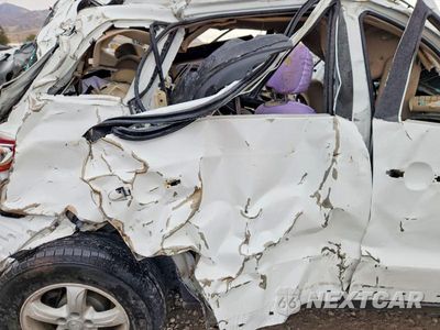 Zdjęcie 10 z 12 samochodu: 2007 HYUNDAI SANTA FE GLS VIN:5NMSG73D67H066431 - miniatura