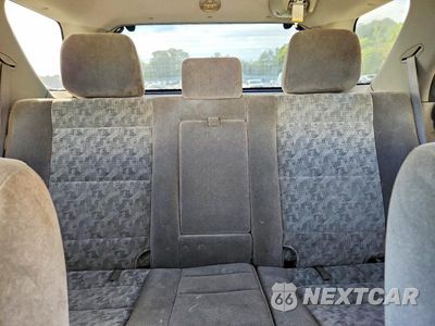 Zdjęcie 10 z 13 samochodu: 2008 KIA SORENTO BASE VIN:KNDJD735X85810842 - miniatura