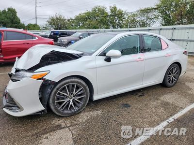 2021 TOYOTA CAMRY XLE 4T1F11AK1MU603160 - główne zdjęcie licytacji z USA - miniatura