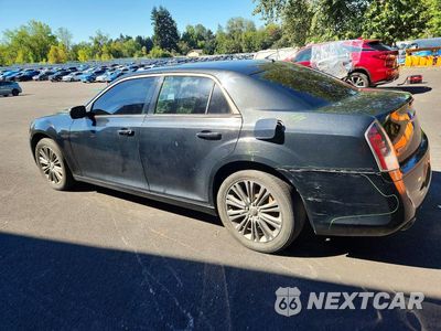 Drugie zdjęcie samochodu z przodu: 2014 CHRYSLER 300C VARVATOS VIN:2C3CCAJT9EH240447 - miniatura
