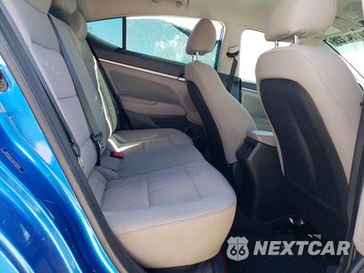 Zdjęcie 10 z 12 samochodu: 2018 HYUNDAI ELANTRA SEL VIN:5NPD84LF4JH330410 - miniatura