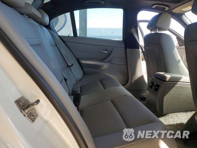 Zdjęcie 10 z 12 samochodu: 2011 BMW 335 I VIN:WBAPM5G52BNM68672 - miniatura