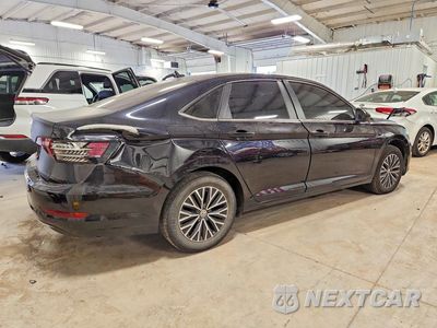 Trzecie zdjęcie samochodu z tyłu: 2019 VOLKSWAGEN JETTA SEL VIN:3VWE57BU8KM070942 - miniatura