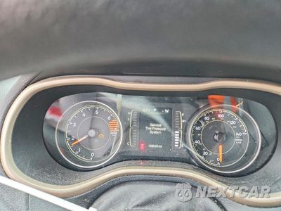 Zdjęcie 9 z 13 samochodu: 2018 JEEP CHEROKEE LATITUDE VIN:1C4PJMCB1JD548602 - miniatura
