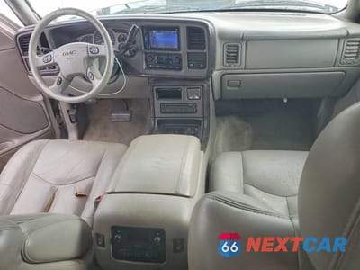 Zdjęcie 8 z 13 samochodu: 2004 GMC YUKON XL DENALI VIN:1GKFK66U64J166691 - miniatura