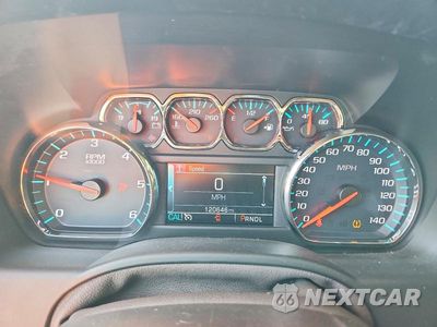 Zdjęcie 9 z 13 samochodu: 2020 CHEVROLET SUBURBAN K1500 LT VIN:1GNSKHKC3LR205425 - miniatura