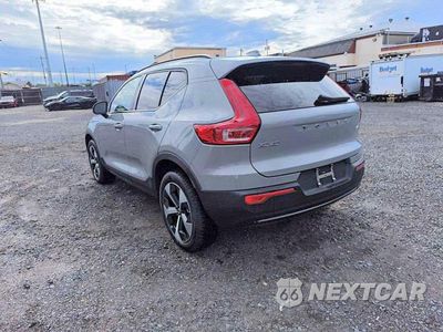 Drugie zdjęcie samochodu z przodu: 2026 VOLVO XC40 PLUS VIN:YV4L12UC5T2790699 - miniatura