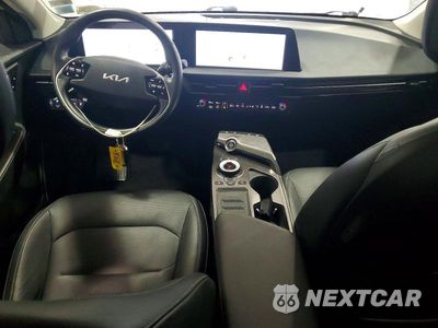 Zdjęcie 8 z 14 samochodu: 2024 KIA EV6 WIND VIN:KNDC34LA9R5214551 - miniatura
