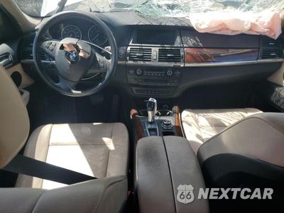 Zdjęcie 8 z 13 samochodu: 2011 BMW X5 XDRIVE35I VIN:5UXZV4C54BL408055 - miniatura