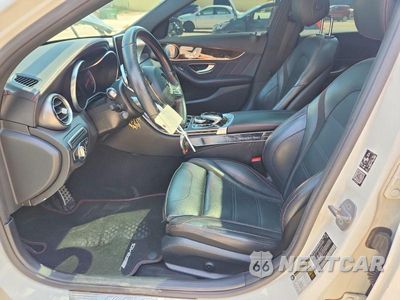 Zdjęcie 7 z 12 samochodu: 2018 MERCEDES-BENZ C-KLASSE AMG C 43 4MATIC VIN:55SWF6EBXJU256993 - miniatura