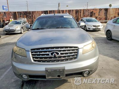Piąte zdjęcie samochodu w środku: 2005 INFINITI FX35 BASE VIN:JNRAS08U25X105143 - miniatura