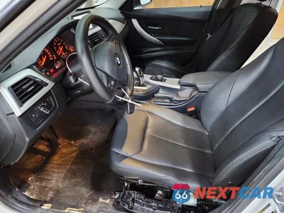Zdjęcie 7 z 12 samochodu: 2013 BMW 3 SERIES XI VIN:WBA3B3C50DF540707 - miniatura