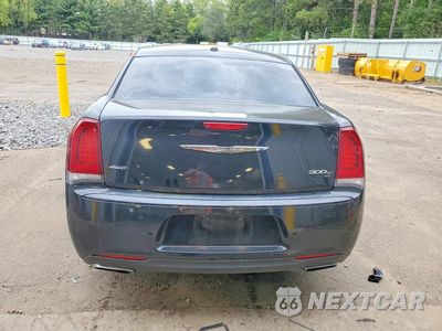 Zdjęcie 6 z 12 samochodu: 2015 CHRYSLER 300 S VIN:2C3CCAGG1FH781780 - miniatura