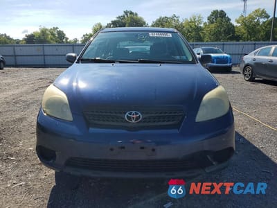 Piąte zdjęcie samochodu w środku: 2005 TOYOTA MATRIX BASE VIN:2T1KR32E25C490981 - miniatura