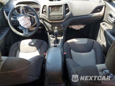 Zdjęcie 8 z 14 samochodu: 2016 JEEP CHEROKEE SPORT VIN:1C4PJMAB4GW349799 - miniatura