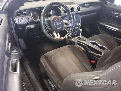 Zdjęcie 8 z 12 samochodu: 2019 FORD MUSTANG VIN:1FA6P8TH4K5116836 - miniatura
