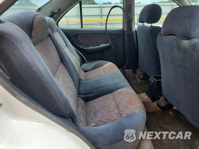 Zdjęcie 10 z 13 samochodu: 1999 NISSAN SENTRA XE VIN:3N1AB41D8XL096435 - miniatura