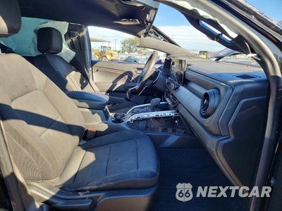 Zdjęcie 7 z 12 samochodu: 2024 CHEVROLET COLORADO TRAIL BOSS VIN:1GCPTEEK4R1129816 - miniatura