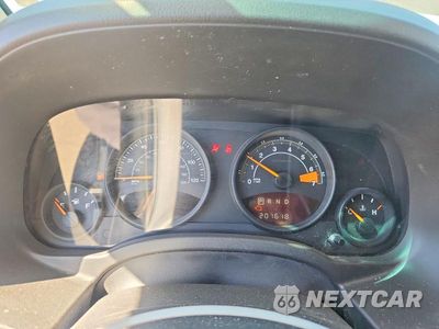 Zdjęcie 9 z 13 samochodu: 2014 JEEP COMPAS VIN:1C4NJCBA9ED630609 - miniatura