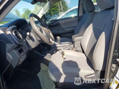 Zdjęcie 7 z 12 samochodu: 2019 TOYOTA TACOMA SR V6 VIN:3TMCZ5AN7KM190356 - miniatura