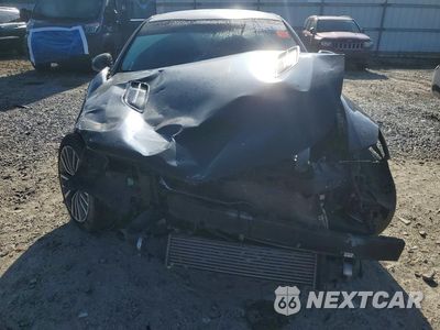 Piąte zdjęcie samochodu w środku: 2019 KIA STINGER BASE VIN:KNAE15LA3K6043653 - miniatura