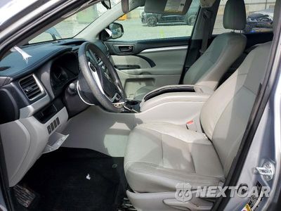 Zdjęcie 7 z 14 samochodu: 2014 TOYOTA HIGHLANDER LE VIN:5TDZARFH9ES005210 - miniatura