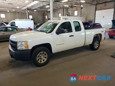 2013 CHEVROLET SILVERADO K1500 1GCRKPEA0DZ102055 - główne zdjęcie licytacji z USA - miniatura