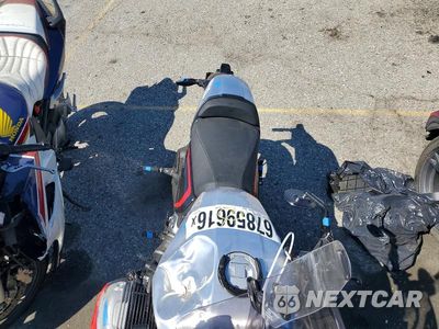 Piąte zdjęcie samochodu w środku: 2025 BMW R 12 NINE T VIN:WB10N0301S6K65682 - miniatura