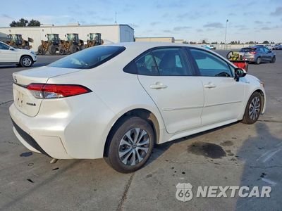 Trzecie zdjęcie samochodu z tyłu: 2021 TOYOTA COROLLA LE VIN:JTDEAMDE4MJ027167 - miniatura