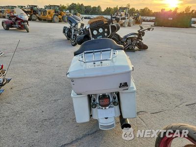 Czwarte zdjęcie samochodu z boku: 2008 HARLEY-DAVIDSON FLHX VIN:1HD1KB41X8Y637986 - miniatura