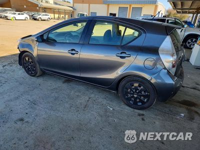 Drugie zdjęcie samochodu z przodu: 2014 TOYOTA PRIUS C THREE VIN:JTDKDTB30E1062800 - miniatura