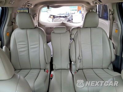 Zdjęcie 10 z 13 samochodu: 2011 TOYOTA SIENNA XLE 8-PASSENGER VIN:5TDYK3DC3BS081224 - miniatura