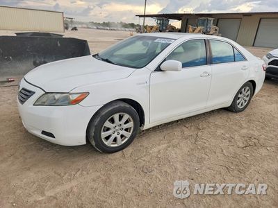 2007 TOYOTA CAMRY HYBRID JTNBB46K673038422 - główne zdjęcie licytacji z USA - miniatura